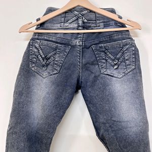 Mid Waist Jeans