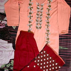 Ati Sundar Kurta Set