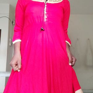 Red Kurti For Women