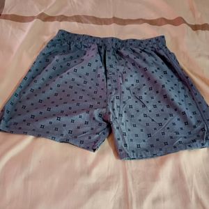 2 Shorts