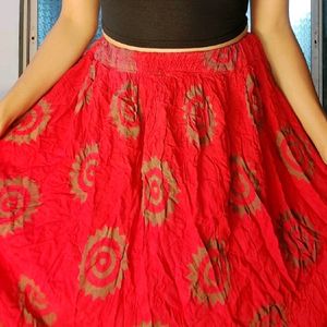 Elegant Ethnic Skirt: Traditional Flair 😍