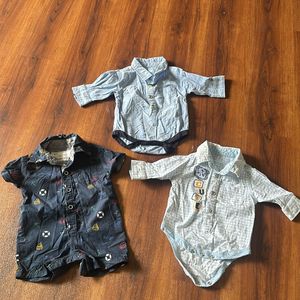 set of 3 outgoing rompers 0-3months