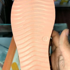 Slipper Heel 👠 Size - 39