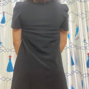 Blackmini Dress.