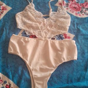 Trikinis Bodysuit Medium Size