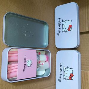 Hello Kitty 7pcs Brush Set Brand New