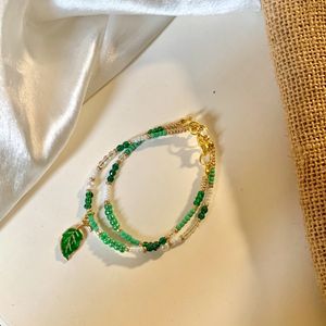 Gren leaf bracelet