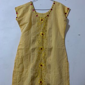 Short Kurti For Women