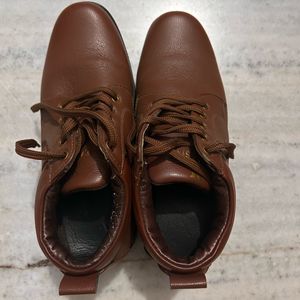 Men Trendy Brown Color Top Rise Shoe