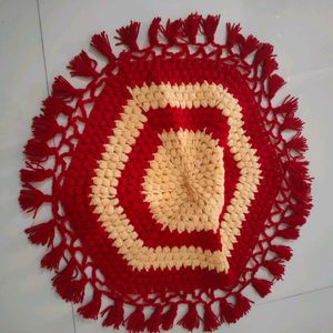 Woollen Table Mat