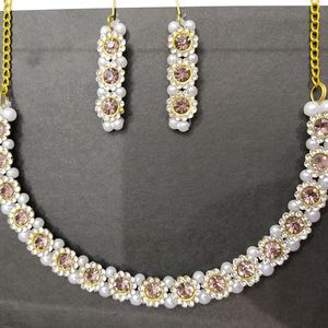 Rosy Diamond With White Pearl Jewellery Set