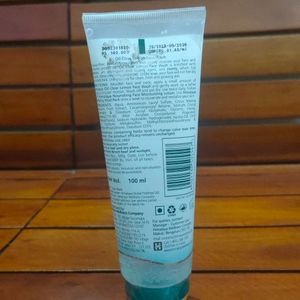 Himalaya Oil Clear Lemon Face Wash