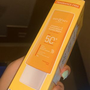 Dot & Key Sunscreen 80gms