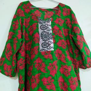 Green W Red Printed Kurti