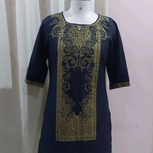 Aurelia Black Kurti With Gold Prints