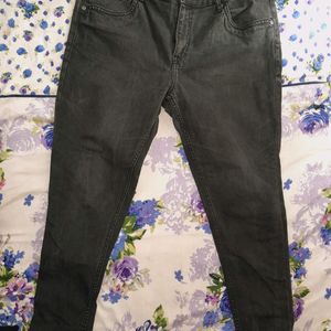 Black Roadster Jeans