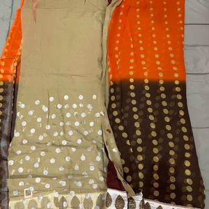 Saree With Unstitched Blouse