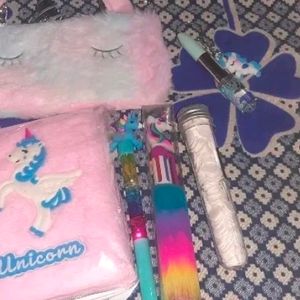 Cute Unicorn Fur Gifting Hamper