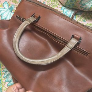 Baggit Handbag Brown