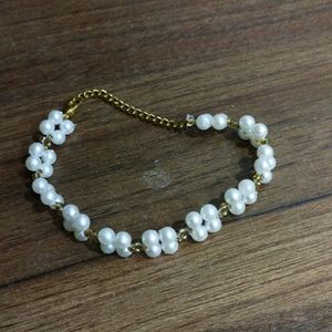 French Pearl Bracelet