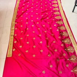 Beautiful Rani Pink Col Lotus Saree