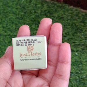 Just Herbs Lip Scrub