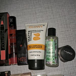 Beauty Combo Pack Of 18 Items