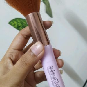 Fluffy Make-up Brush