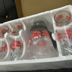 7 pieces glass set