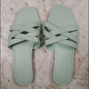 Green Flats For Women