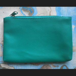 Smytten Pouch/Storage Bag (Green)