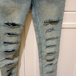 Trendy Jeans