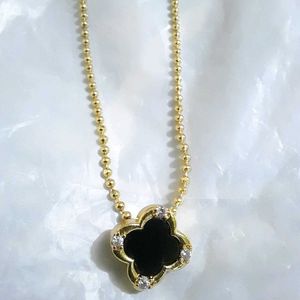 LV Clover Neckpiece