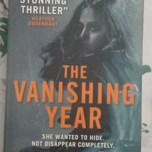 The Vanishing Year By Kate Moretti