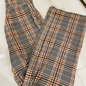 HIGH WAISTED TIE UP PANTS IN M