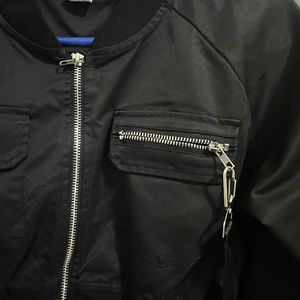 Cutr Black Jacket