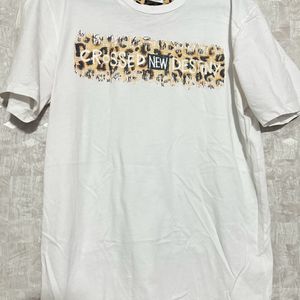 Zara White T-shirt In Size-M