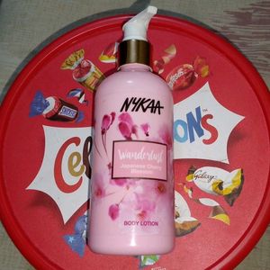 Nykaa Wanderlust Japanese Cherry Blossom