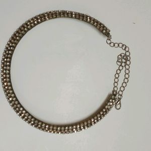 Choker With Stones