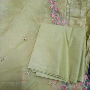 Unstiched Suit Material With Organza Dupatta