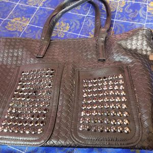 Spacious & Stylish Leather Handbag