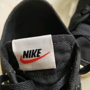 Black Nike Sneakers