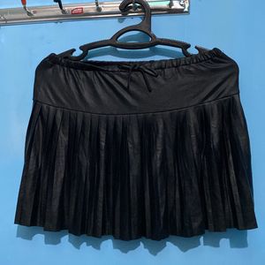 Stretchable, Leather, Short Skirt