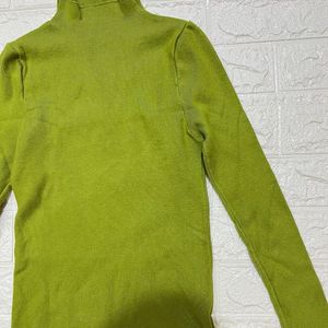 Green Full Sleeves Top