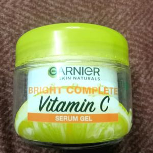 GARNIER Vitamin C SERUM GEL