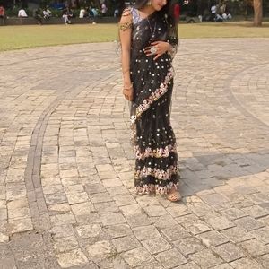 Black Saree With Contrast White Blouse