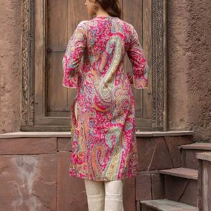 Women Floral Print Viscose Rayon Straight Kurta