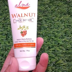 Alna Face Scrub