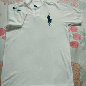 Polo. T Shirt