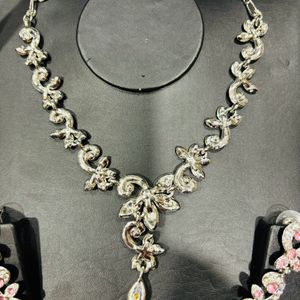 Elegant Necklace Jewellery Wid Earrings